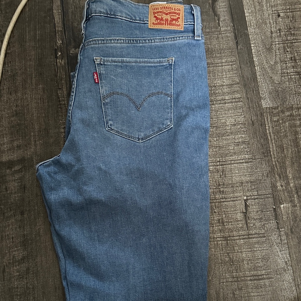 Levi's Classic Straight Men's Jeans in Denim Blue